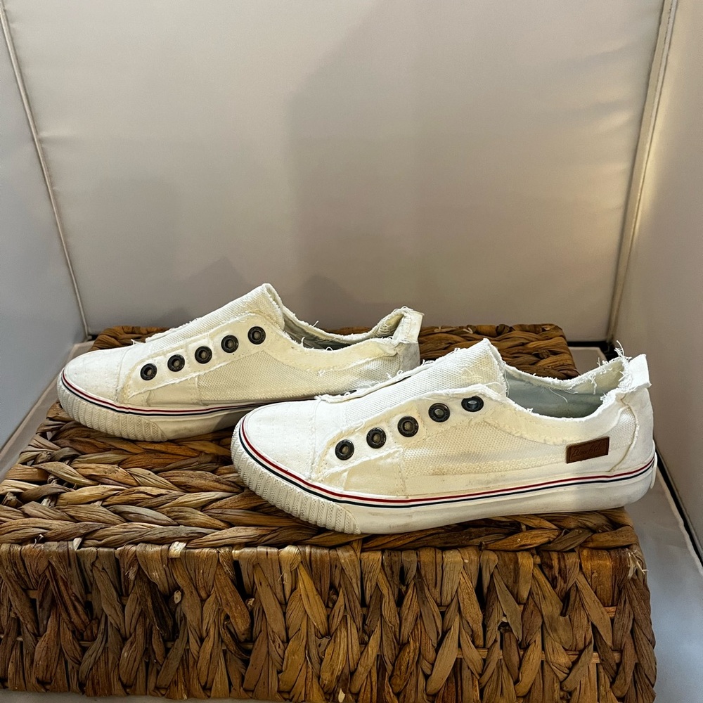 Blowfish Tennis Shoes Women White SZ 7.5
